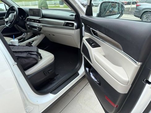 Used 2021 Kia Telluride EX w/ EX Premium Package AWD/4WD image 13