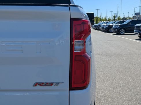Used 2024 Chevrolet Silverado 1500 RST AWD/4WD image 46