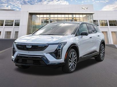 Used 2025 Cadillac Optiq Sport 1