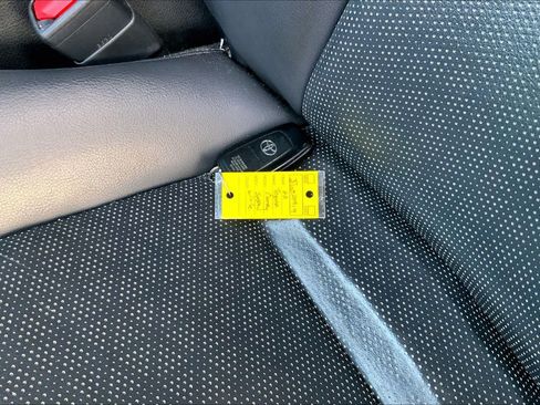 Used 2018 Toyota Camry XSE w/ Audio Package FWD image 13