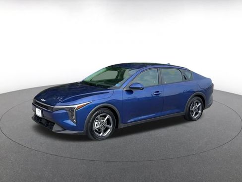 Used 2026 Kia K4 FWD image 6