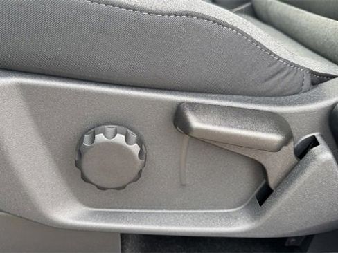 New 2025 Ford Bronco Base image 23