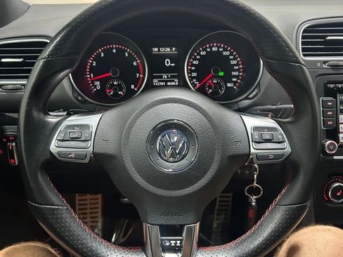 Used 2012 Volkswagen Golf 4-Door image 15