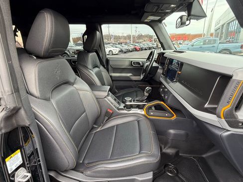 Certified 2022 Ford Bronco Badlands image 16