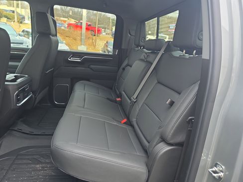 New 2026 GMC Sierra 3500 SLT w/ SLT Convenience Package image 13