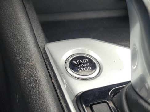 Used 2025 Nissan Altima 2.5 SV FWD image 29