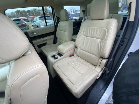 Used 2013 Ford Flex SEL image 13