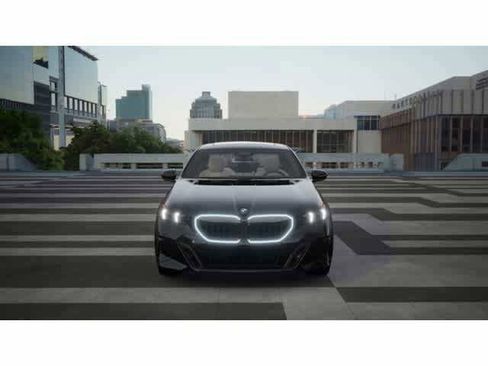 New 2026 BMW 530i w/ M Sport Package RWD image 3