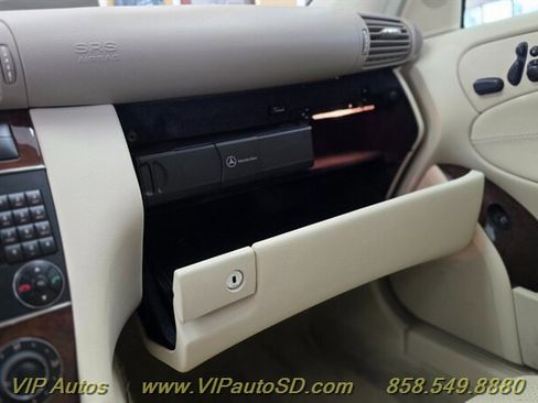 Used 2007 Mercedes-Benz C 350 Sedan image 21