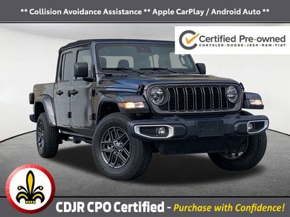 Used 2024 Jeep Gladiator Sport