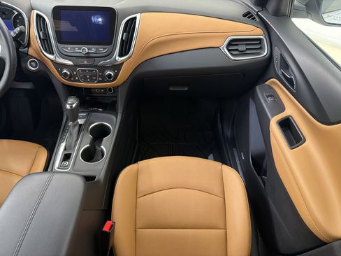 Used 2019 Chevrolet Equinox Premier FWD image 26