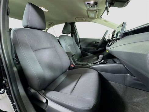 Certified 2023 Toyota Corolla LE image 29