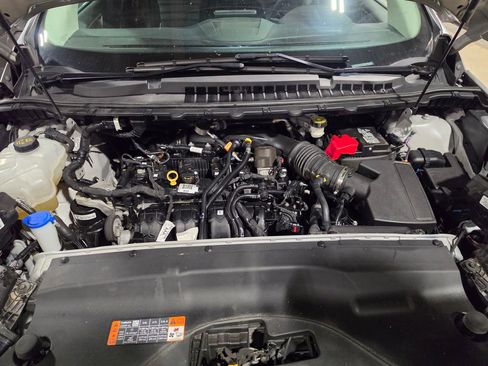 Used 2023 Ford Edge SEL w/ Convenience Package image 9