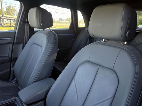 Used 2023 Audi Q3 2.0T Premium Plus w/ Premium Plus Package image 18