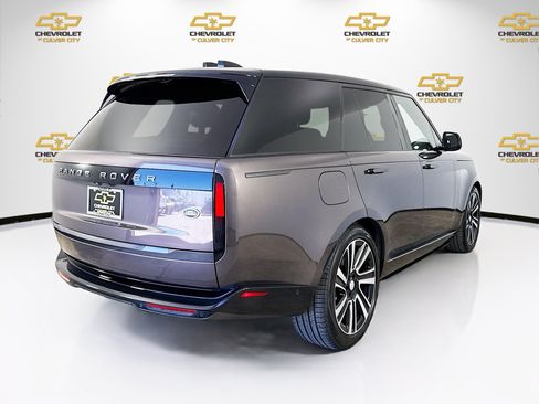 Used 2023 Land Rover Range Rover SE AWD/4WD image 8