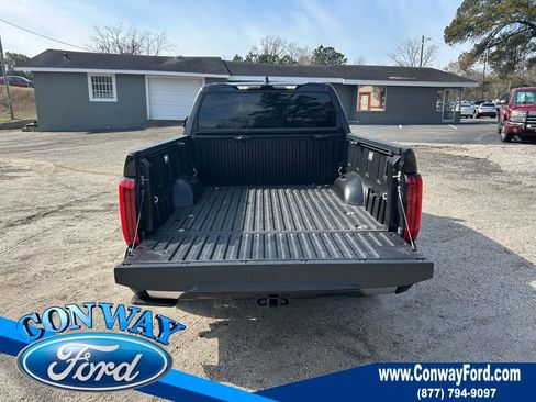 Used 2023 Toyota Tundra Limited w/ Power Package image 8