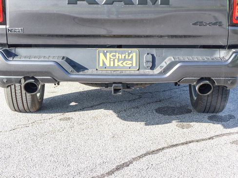 New 2026 RAM 1500 Express AWD/4WD image 6