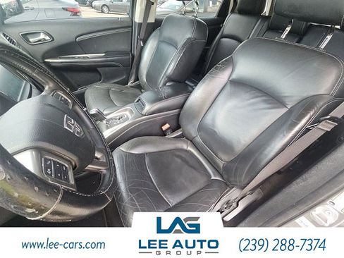 Used 2017 Dodge Journey Crossroad FWD image 5