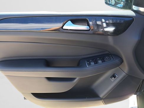 Used 2018 Mercedes-Benz GLE 350 4MATIC image 14