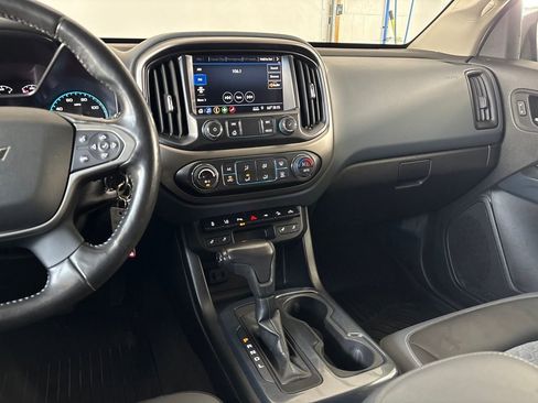 Used 2021 Chevrolet Colorado Z71 w/ Safety Package image 22