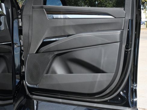 Used 2025 Cadillac Escalade ESV Premium Luxury w/ LPO, Floor Liner Package image 29