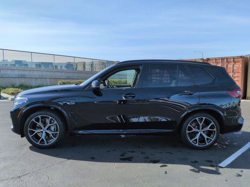 Used 2023 BMW X5 xDrive45e w/ Executive Package image 7