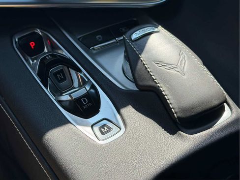 Used 2023 Chevrolet Corvette Stingray Preferred Conv w/ Z51 Performance Package RWD image 20