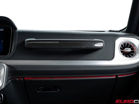 Used 2026 Mercedes-Benz G 63 AMG 4MATIC image 32
