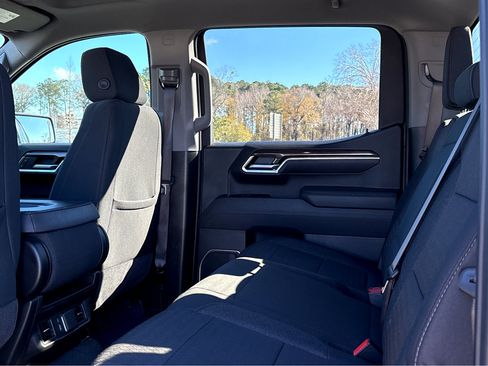 Used 2025 Chevrolet Silverado 1500 LT w/ Protection Package image 16