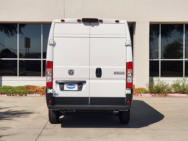 Used 2026 RAM ProMaster 2500 w/ Convenience Group FWD image 6