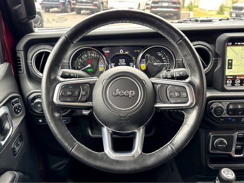 Used 2021 Jeep Wrangler Unlimited Sahara w/ Cold Weather Group image 14