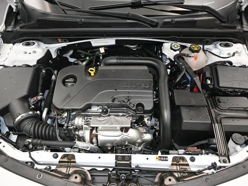 Used 2023 Chevrolet Malibu LT FWD image 26