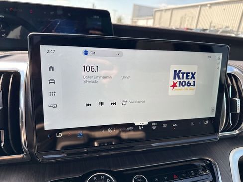 New 2025 Ford Expedition Platinum w/ Platinum Ultimate Package image 26