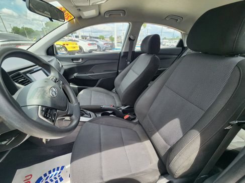 Used 2019 Hyundai Accent SE FWD image 15