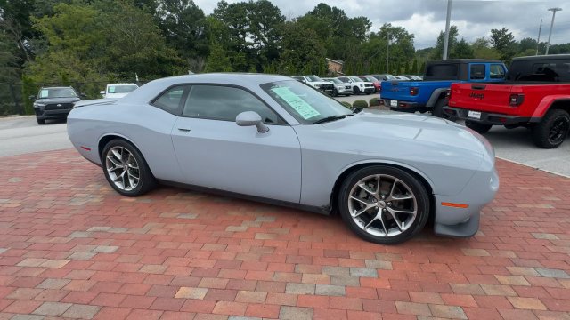 Used 2022 Dodge Challenger GT RWD image 4