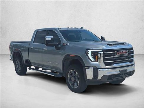 Used 2025 GMC Sierra 2500 SLT w/ SLT Premium Package AWD/4WD image 3