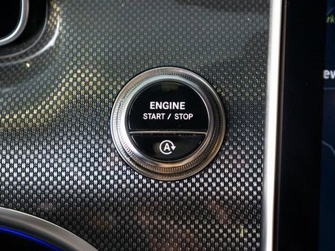 Certified 2025 Mercedes-Benz C 300 4MATIC Sedan image 20