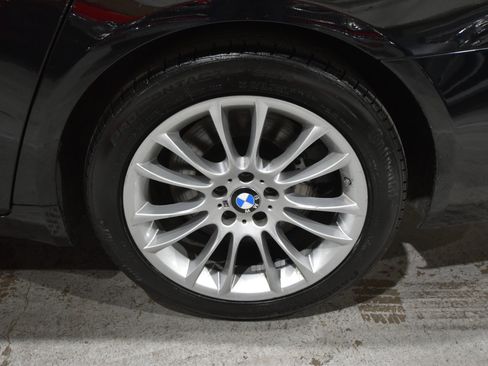 Used 2013 BMW 750i xDrive image 63