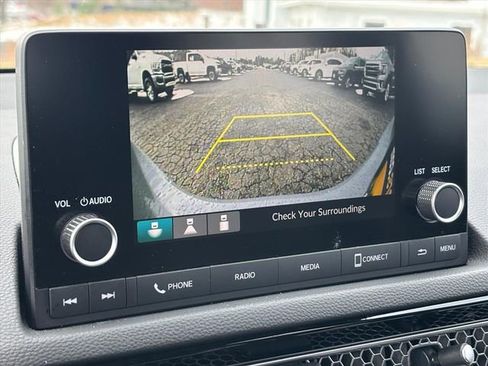 Used 2024 Honda Civic Sport image 4