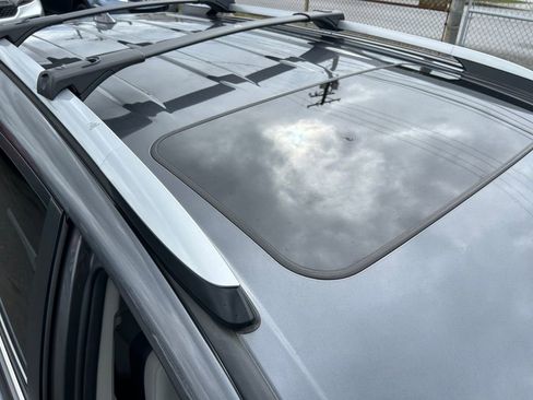 Used 2017 Toyota RAV4 Limited w/ Advanced Technology Package image 28