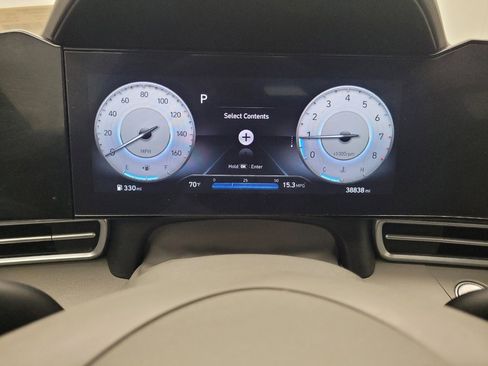 Used 2023 Hyundai Elantra SEL w/ Convenience Package FWD image 23