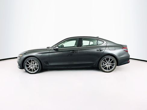 Used 2025 Genesis G70 2.5T RWD image 4