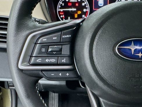 Certified 2025 Subaru Outback Premium AWD/4WD image 8