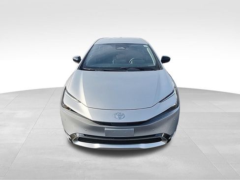 New 2026 Toyota Prius Plug-In Hybrid FWD image 3