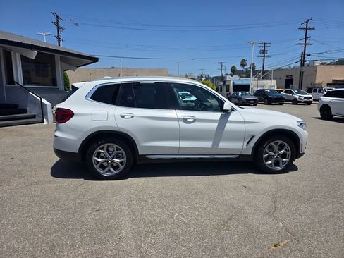 Used 2021 BMW X3 xDrive30i w/ Convenience Package AWD/4WD image 3