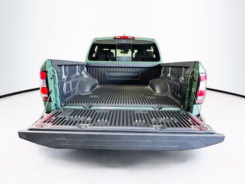 New 2026 Nissan Frontier SV w/ All-Weather Content Package AWD/4WD image 22