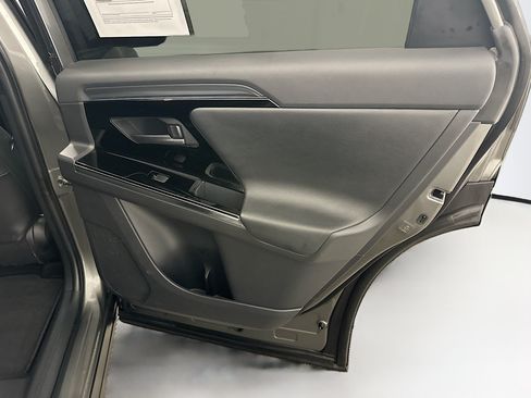Used 2023 Subaru Solterra AWD image 32