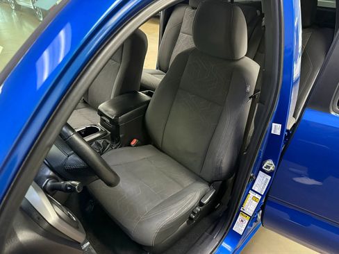 Used 2016 Toyota Tacoma TRD Sport w/ Towing Package image 15