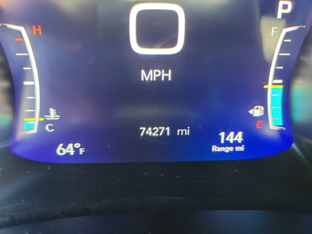 Used 2025 Chrysler Pacifica Select FWD image 30