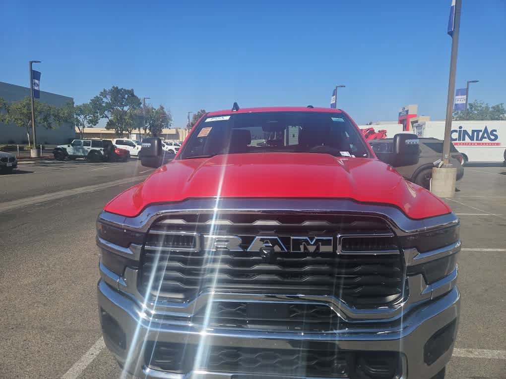 Used 2026 RAM 2500 Big Horn AWD/4WD image 2